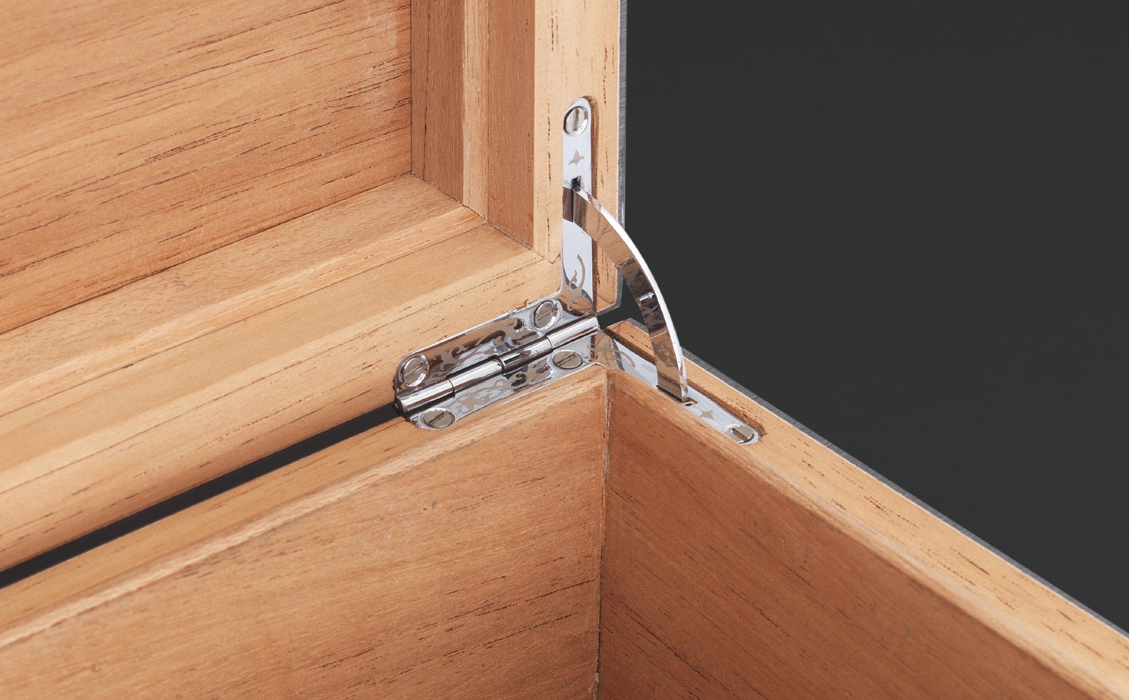 Siglo 50-Stick Humidor Macassar Ebony - Image 4